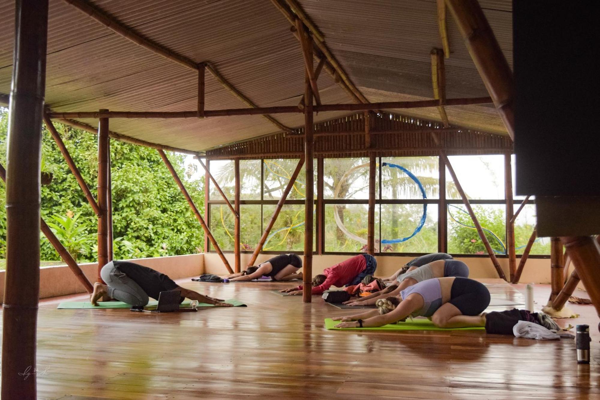 Essence Arenal Spa & Yoga El Castillo Exteriör bild