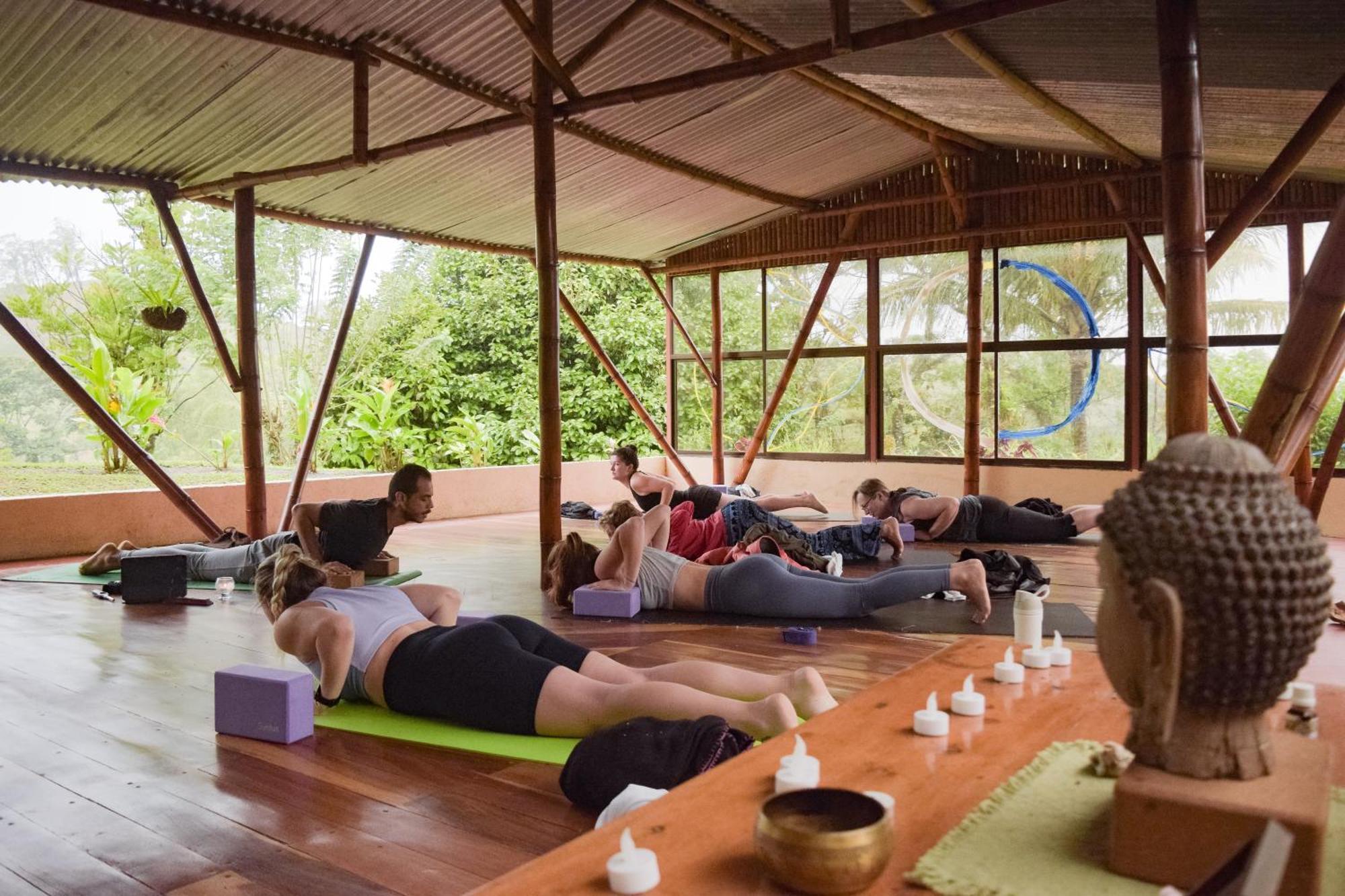 Essence Arenal Spa & Yoga El Castillo Exteriör bild